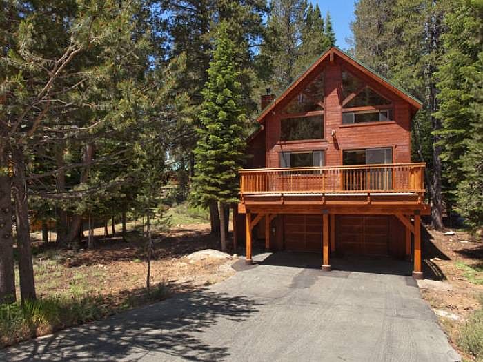 10528 Mougle Ln, Truckee, CA 96161 Zillow