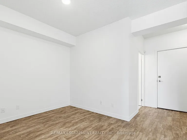 2081 Fairview St #1507 — Photo 20