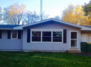 128 E Alden Pl, Dekalb, IL 60115