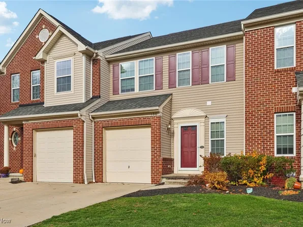 136 River Rock Way, Berea, OH 44017