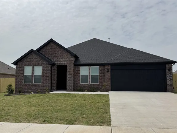 377 N Gaggle Rd, Farmington, AR 72730