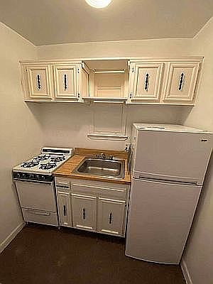 5th image of 473 Columbus Ave APT 3A