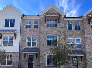 3373 Acorn Harvest Ln, Suwanee, GA 30024