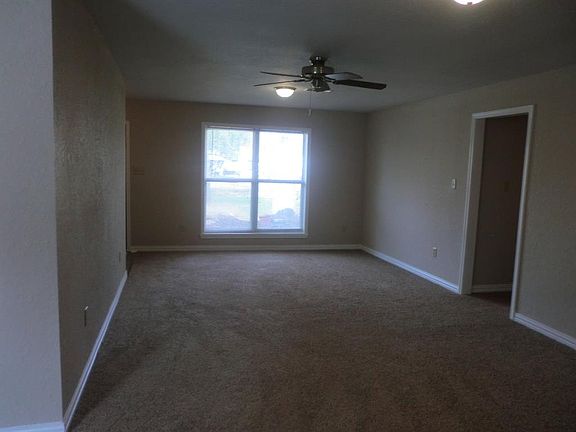 4th image of 55 W Sagebrush St
