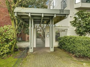 211 Summit Ave E #N302, Seattle, WA 98102