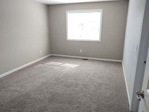 3rd image of 9188 Spirit Hills Rd
