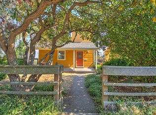 7102 30th Ave SW, Seattle, WA 98126