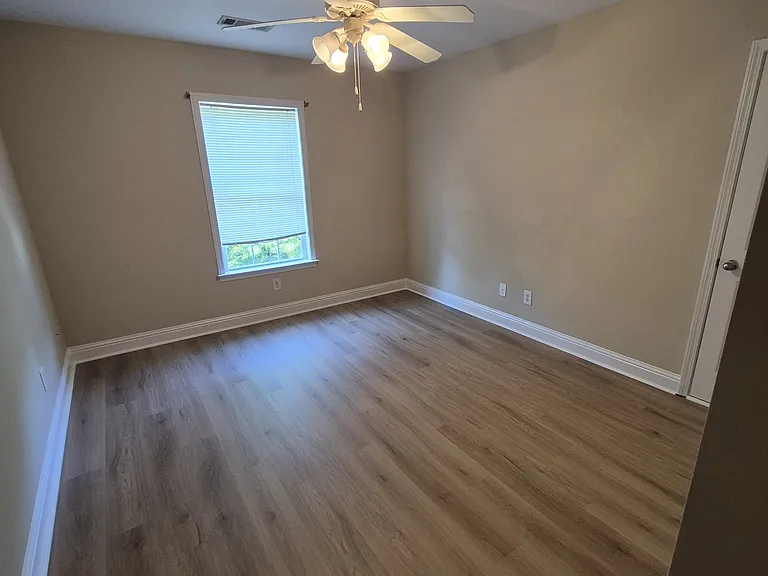 325 Veranda Park Ln — Photo 18