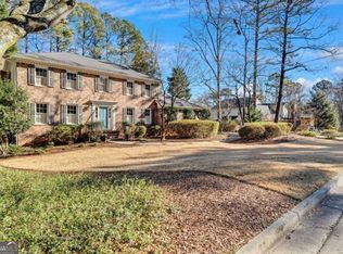 1564 Biddle Ct, Dunwoody, GA 30338