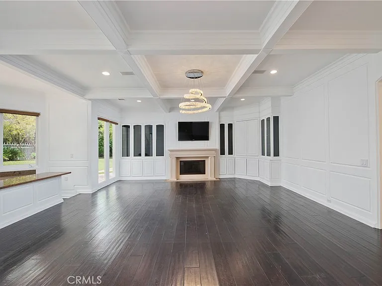 5607 Manley Ct — Photo 11