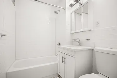 Rented by Cooper & Cooper Real Estate