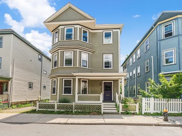 17 Spalding St #3, Jamaica Plain, MA 02130