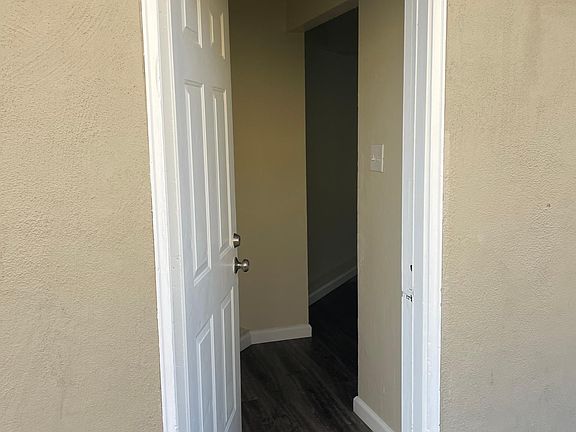 3rd image of 867 Huntington Ave #A