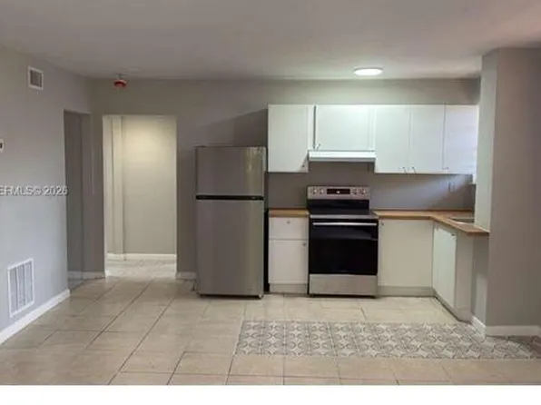 14180 NW 22nd Ave APT 2, Opa Locka, FL 33054