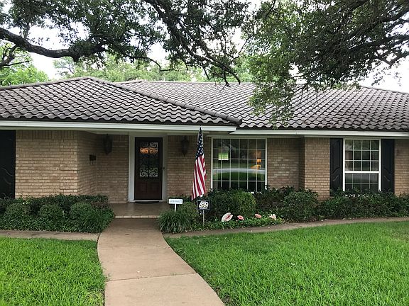 4th image of 3833 Arborlawn Dr