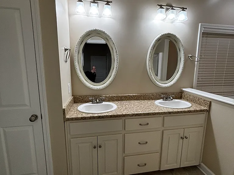 121 Tanglewood Dr — Photo 8