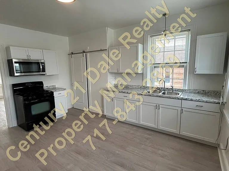 5 N Main St — Photo 6