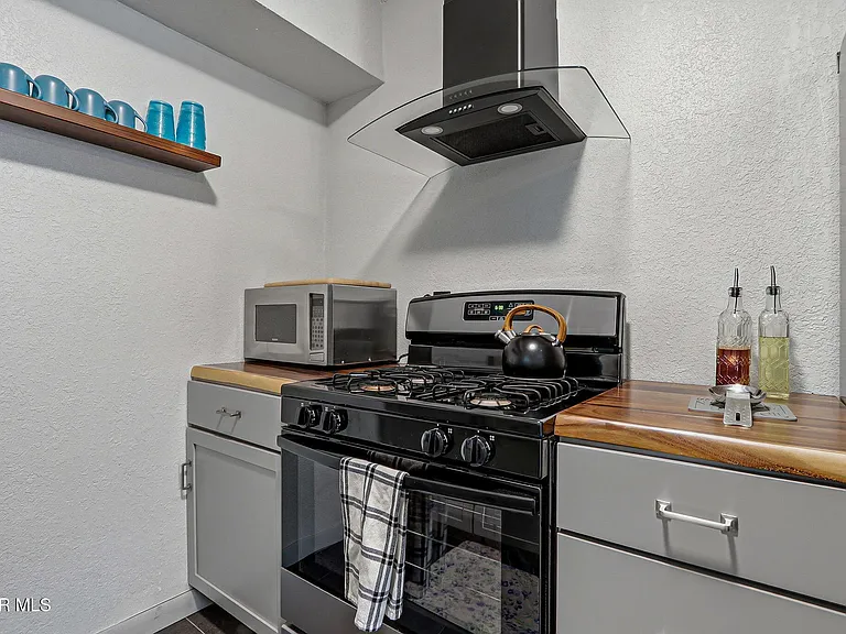 5912 Delta Dr — Photo 8