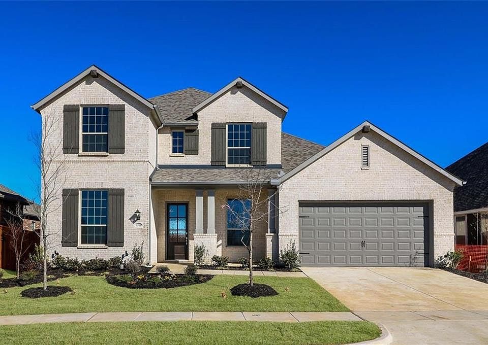 1st image of 1105 Bridle Path Dr