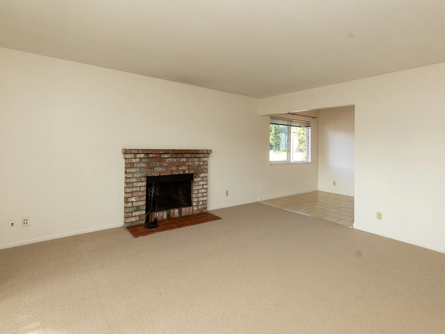 1 bed, 700 sqft, $2,700 — Photo 4