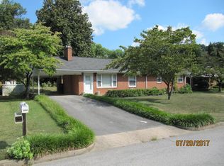 2765 Bluefield Blvd SW, Roanoke, VA 24015