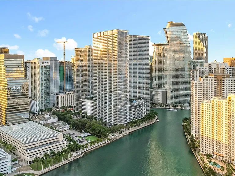475 Brickell Ave #4215 — Photo 31