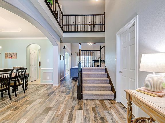 4th image of 9537 Chuparosa Dr