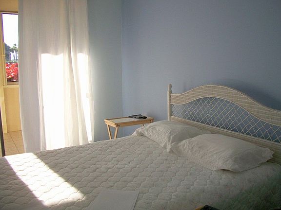 5th image of 1821 Mooringline Dr APT 1B