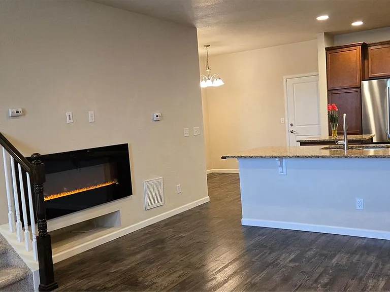 9080 E Caley Way — Photo 5