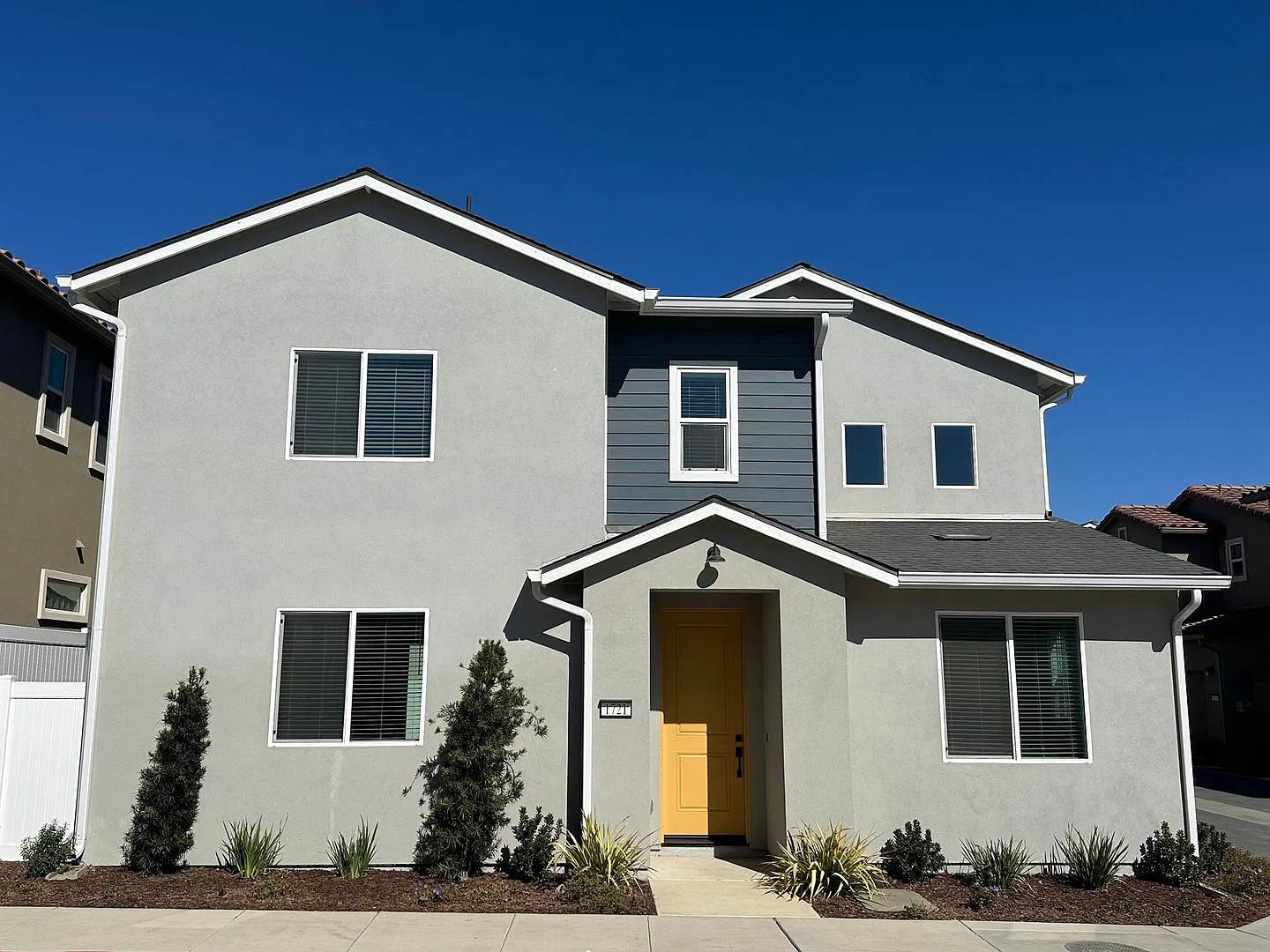 Beautiful Home in New River Terrace, Lompoc, CA — Photo 2