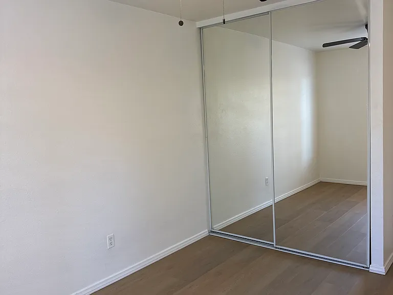 Mirror closet second bedroom
