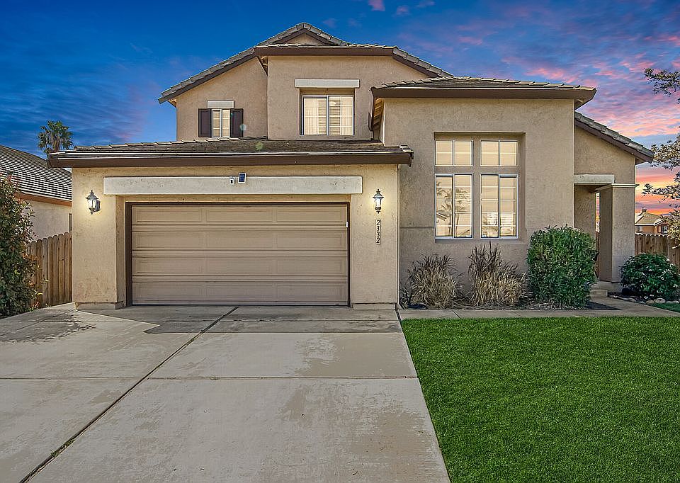 1st image of 2332 Newport Pl S