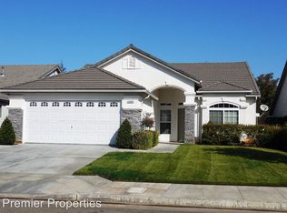 2960 E Eclipse Ave, Fresno, CA 93720