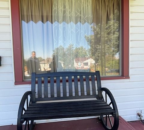3rd image of 2726 W Archer Pl