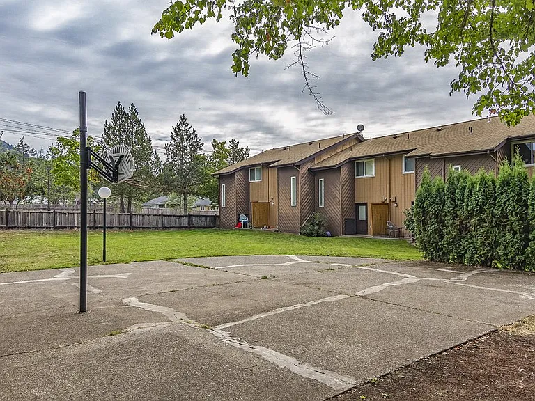 501 N Moss St #501 — Photo 4