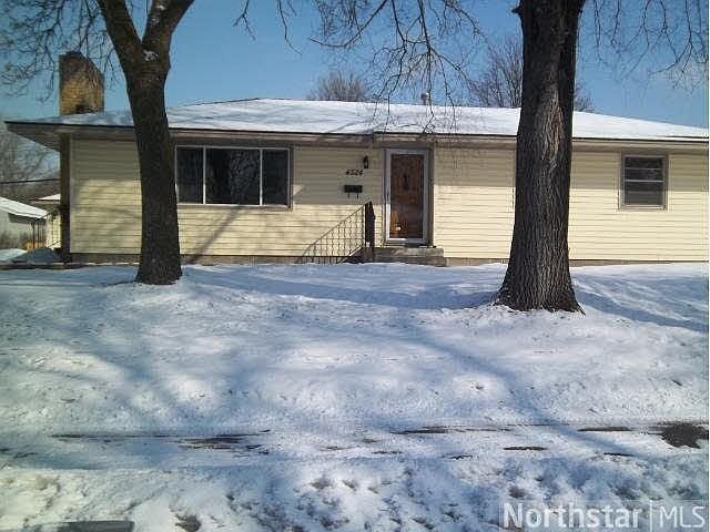 1st image of 4524 Woodbine Lane N