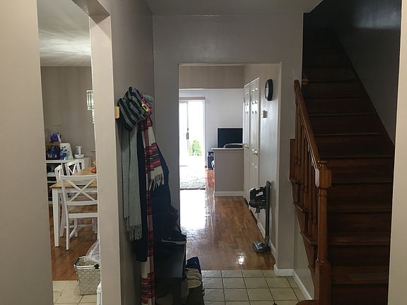 4th image of 1520 Macdonough Pl