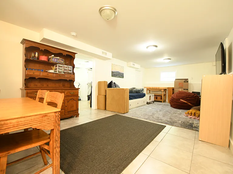 54 Lakeside Dr — Photo 28