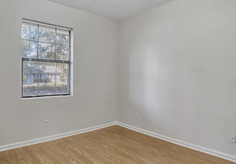207 Whittington Dr — Photo 9