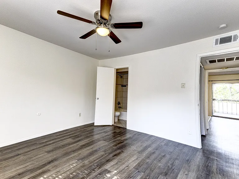 5150 Amesbury Dr #224 — Photo 17