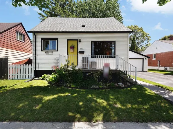 3815 Vaughan St, Windsor, ON N9C 1Z6