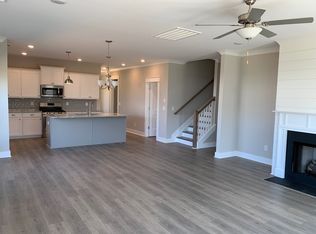 1223 Batbriar Rd, Murfreesboro, TN 37128