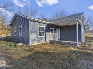 118 Grafenburg Rd, Waddy, KY 40076