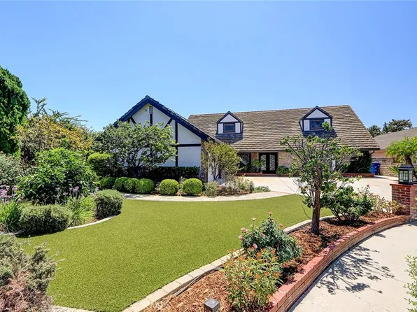 17002 Dearborn St, Northridge, CA 91325