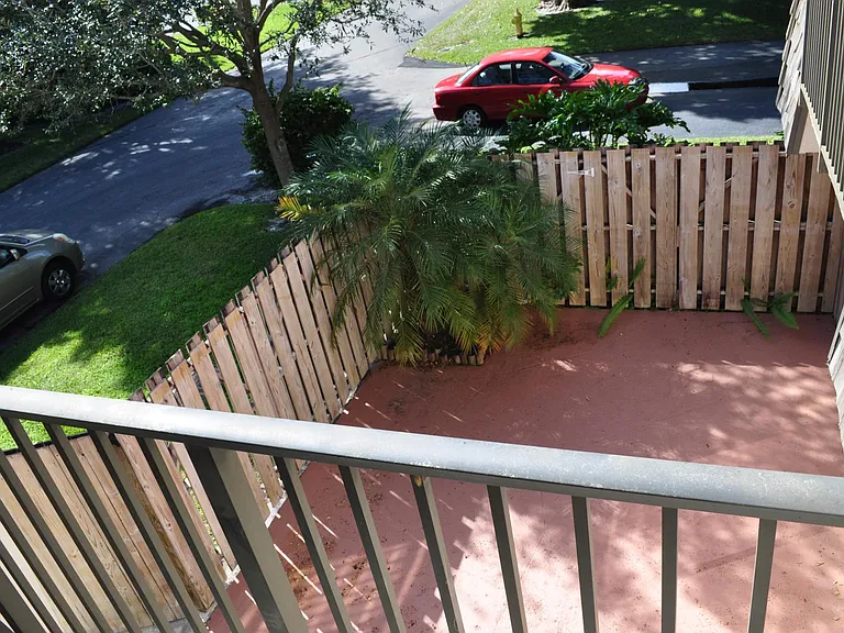 2141 SW 90th Ave #C-11 — Photo 9