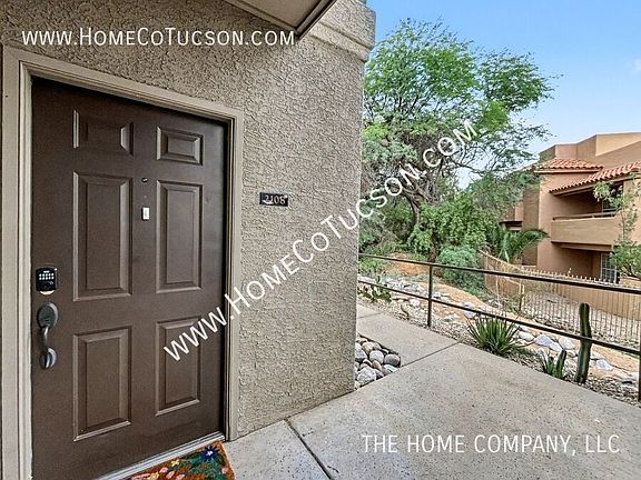 4th image of 1500 E Pusch Wilderness Dr Unit 2108