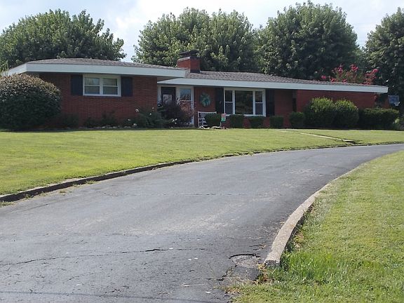 2nd image of 515 Paradise St