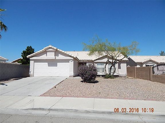 2nd image of 5029 Crystal Breeze Ln