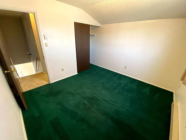 2110 Prairie Rd — Photo 30