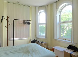 87 Gainsborough St, Boston, MA 02115